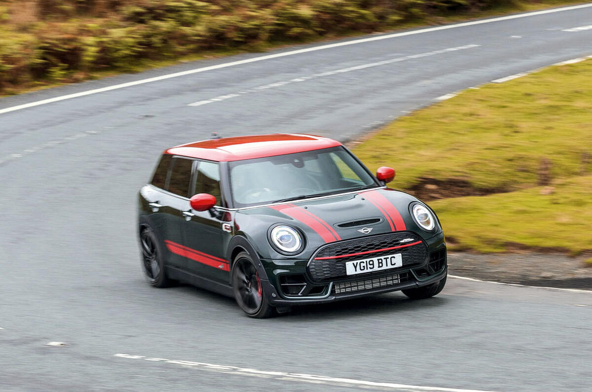 Mini JCW cornering Mini JCW cornering