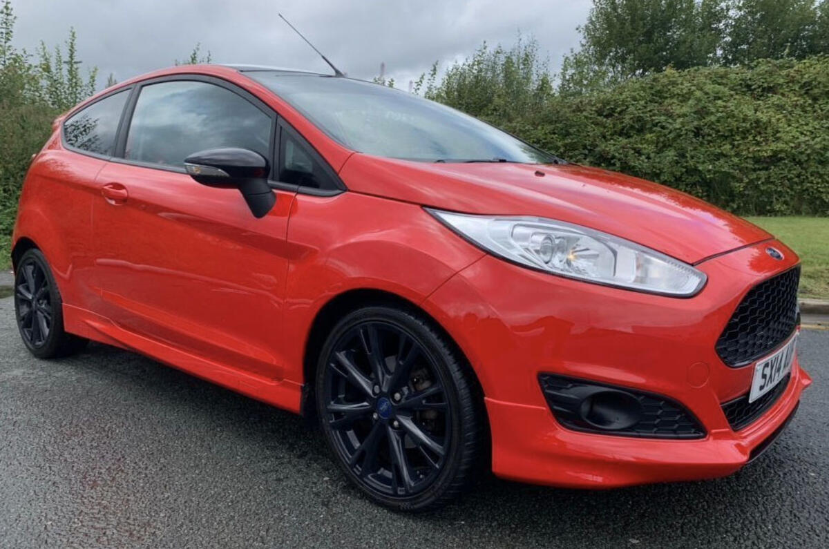 Ford Fiesta 1.0 Zetec S Red Edition Ford Fiesta 1.0 Zetec S Red Edition