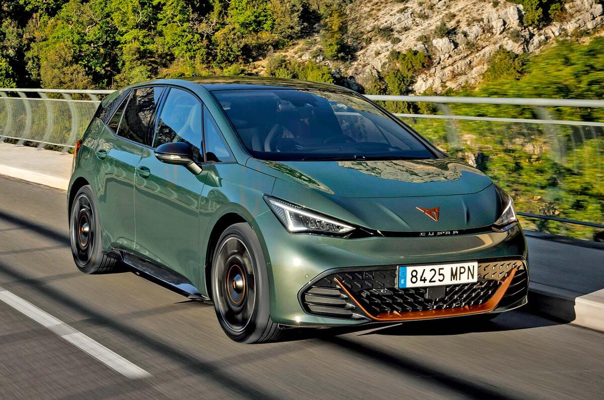 Cupra Born VZ front three quarter Cupra Born VZ front three quarter