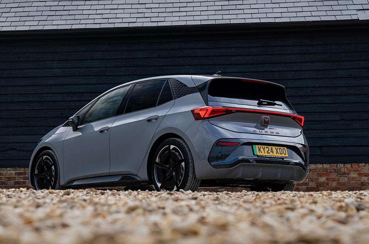 Cupra Born WCHub IMAGES 8 (1) Cupra Born WCHub IMAGES 8 (1)