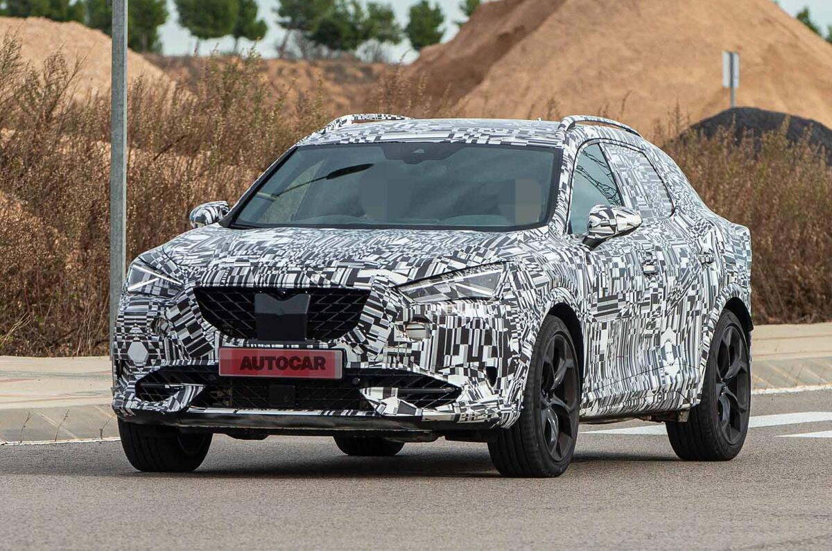 Cupra Formentor spyshots front 