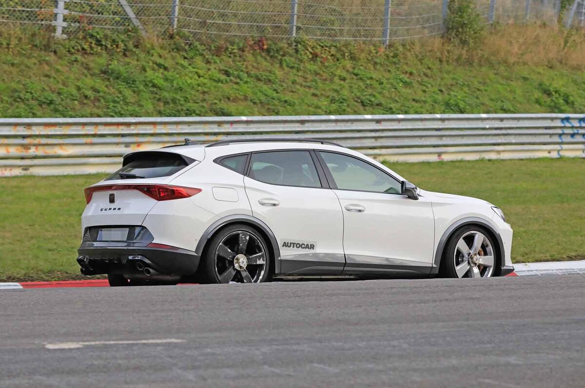 Cupra Formentor five-cylinder prototype side rear Cupra Formentor five-cylinder prototype side rear