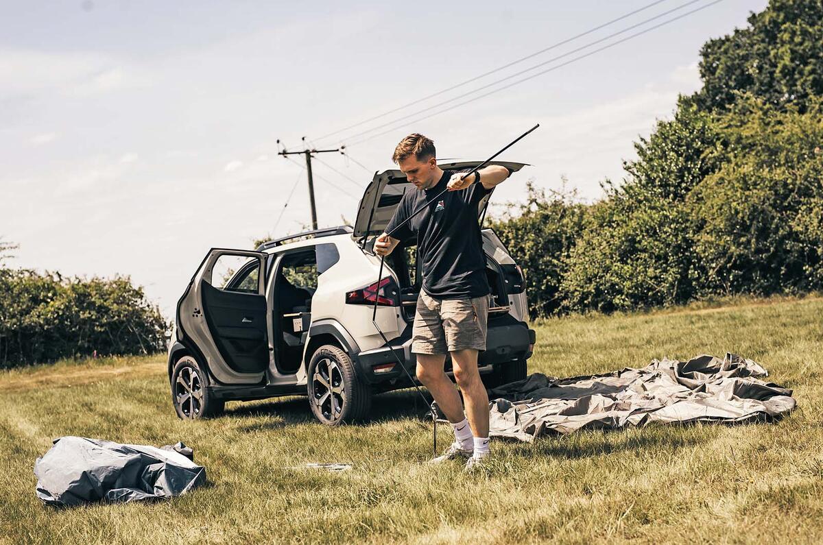 dacia duster sleep pack 2025 jh 18