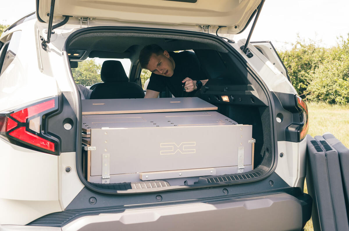 dacia duster sleep pack 2025 jh 8