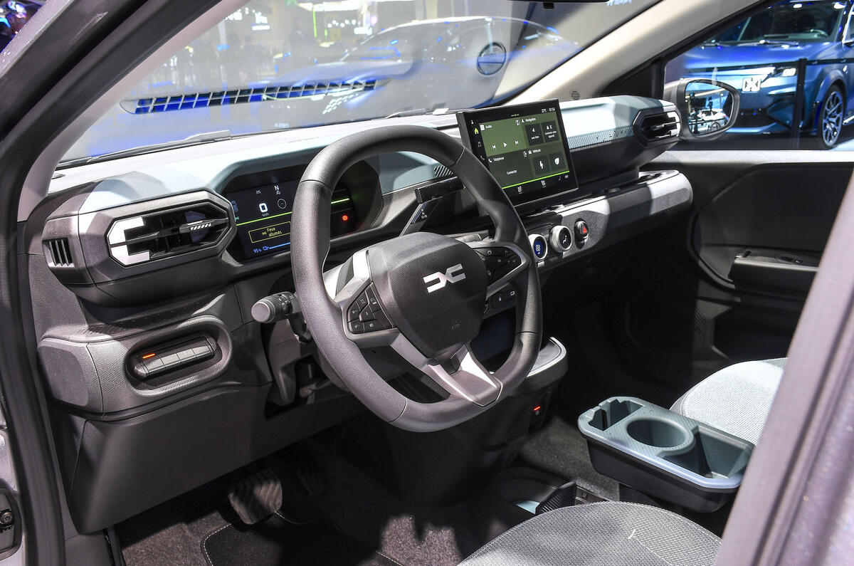 Dacia Spring 180