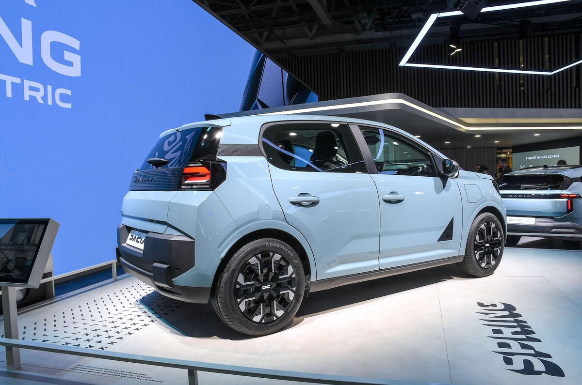Dacia Spring 181