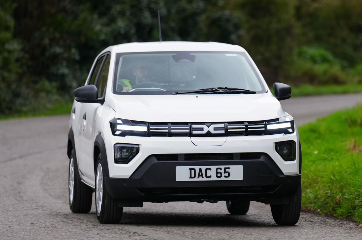 Dacia Spring Cargo front quarter tracking Dacia Spring Cargo front quarter tracking