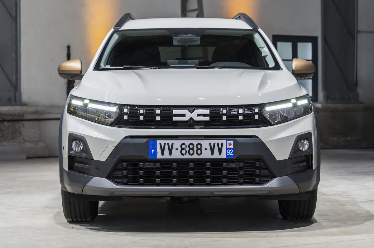 Dacia Jogger front