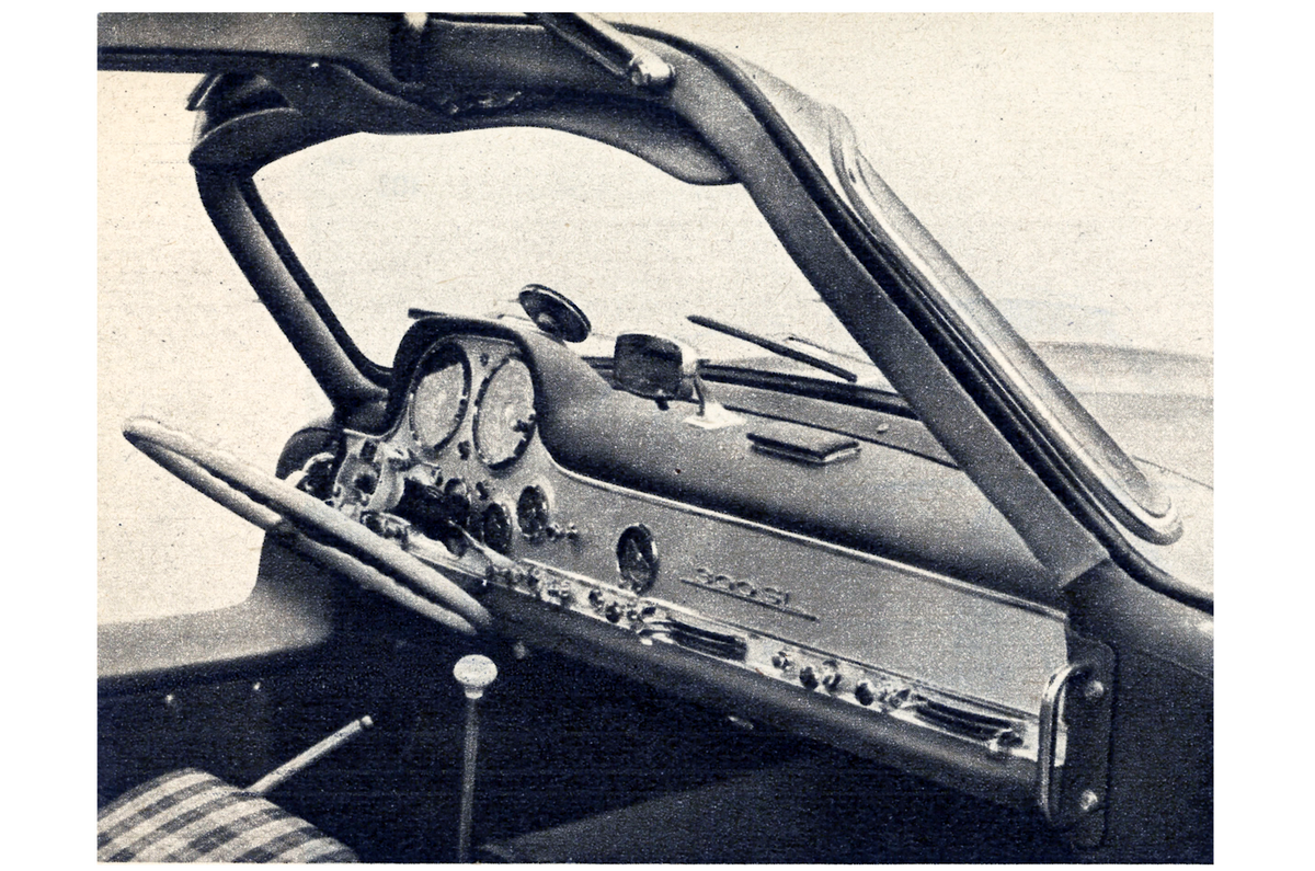 1955 Mercedes-Benz 300 SL dashboard