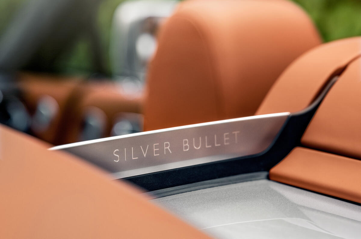 2020 Rolls-Royce Dawn Silver Bullet  2020 Rolls-Royce Dawn Silver Bullet