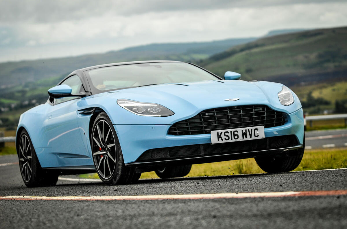 Aston Martin DB11 vs Bentley Continental GT Speed