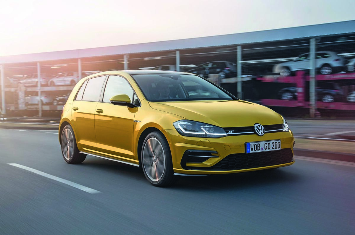 2017 Volkswagen Golf facelift revealed