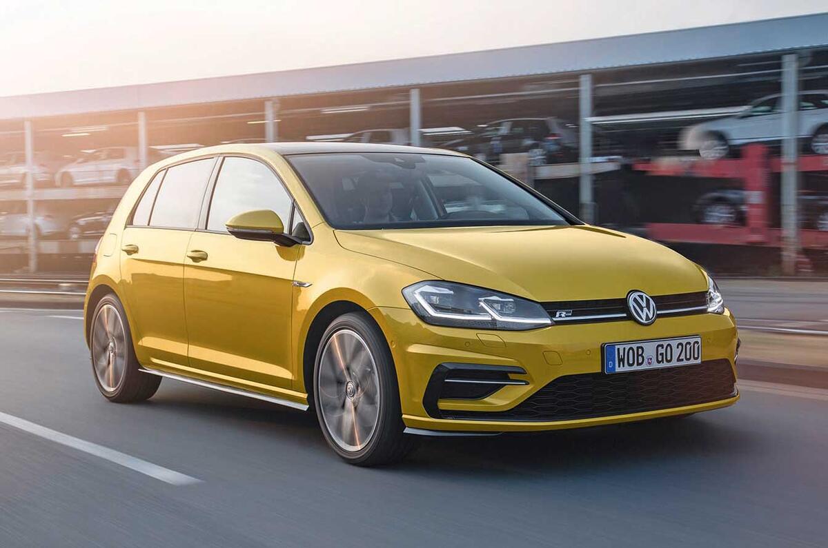 2017 Volkswagen Golf facelift revealed