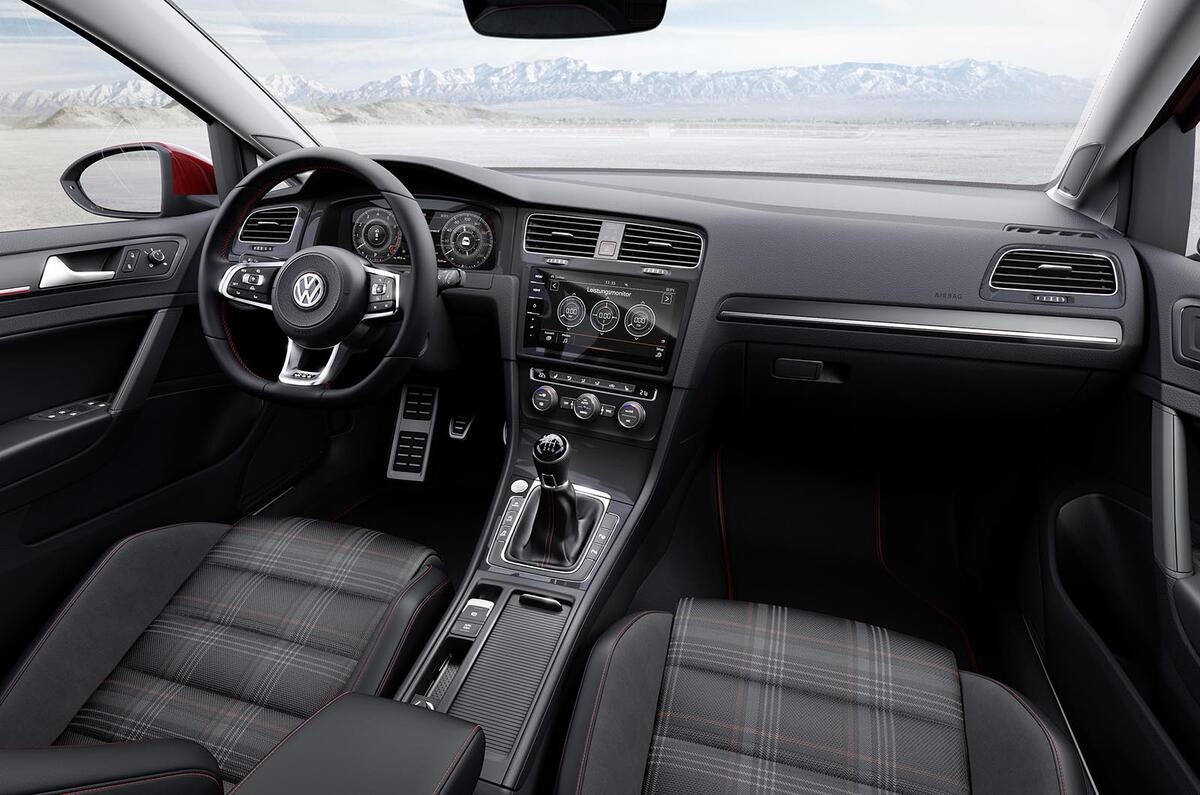 2017 Volkswagen Golf facelift revealed