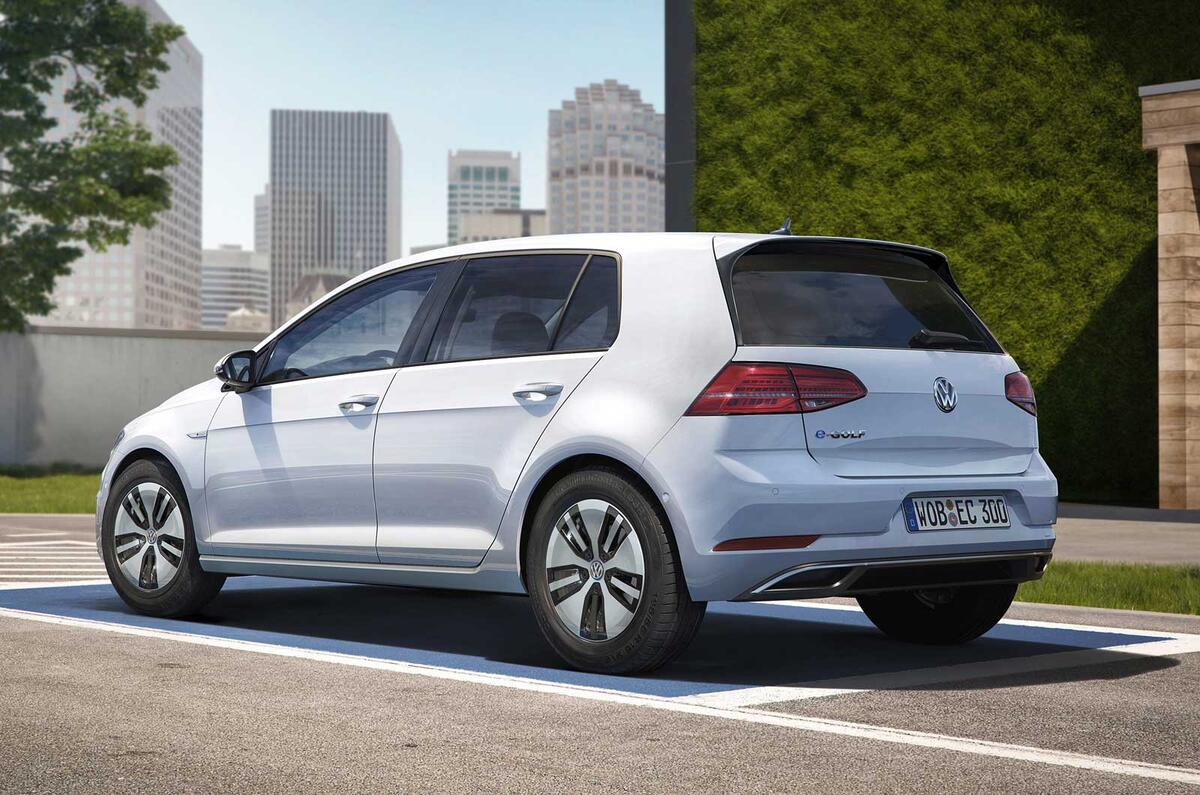 2017 Volkswagen e-Golf revealed in LA