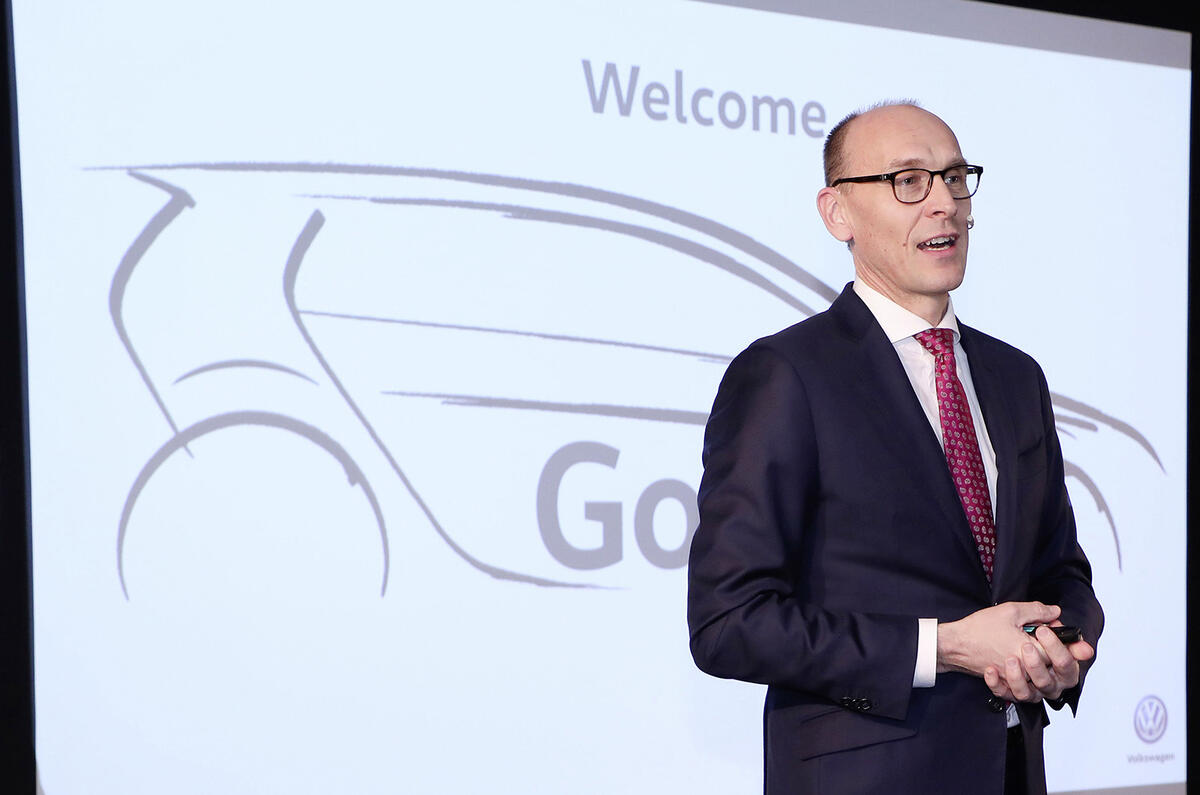 2019 Volkswagen Golf Mk8: first official preview image revealed