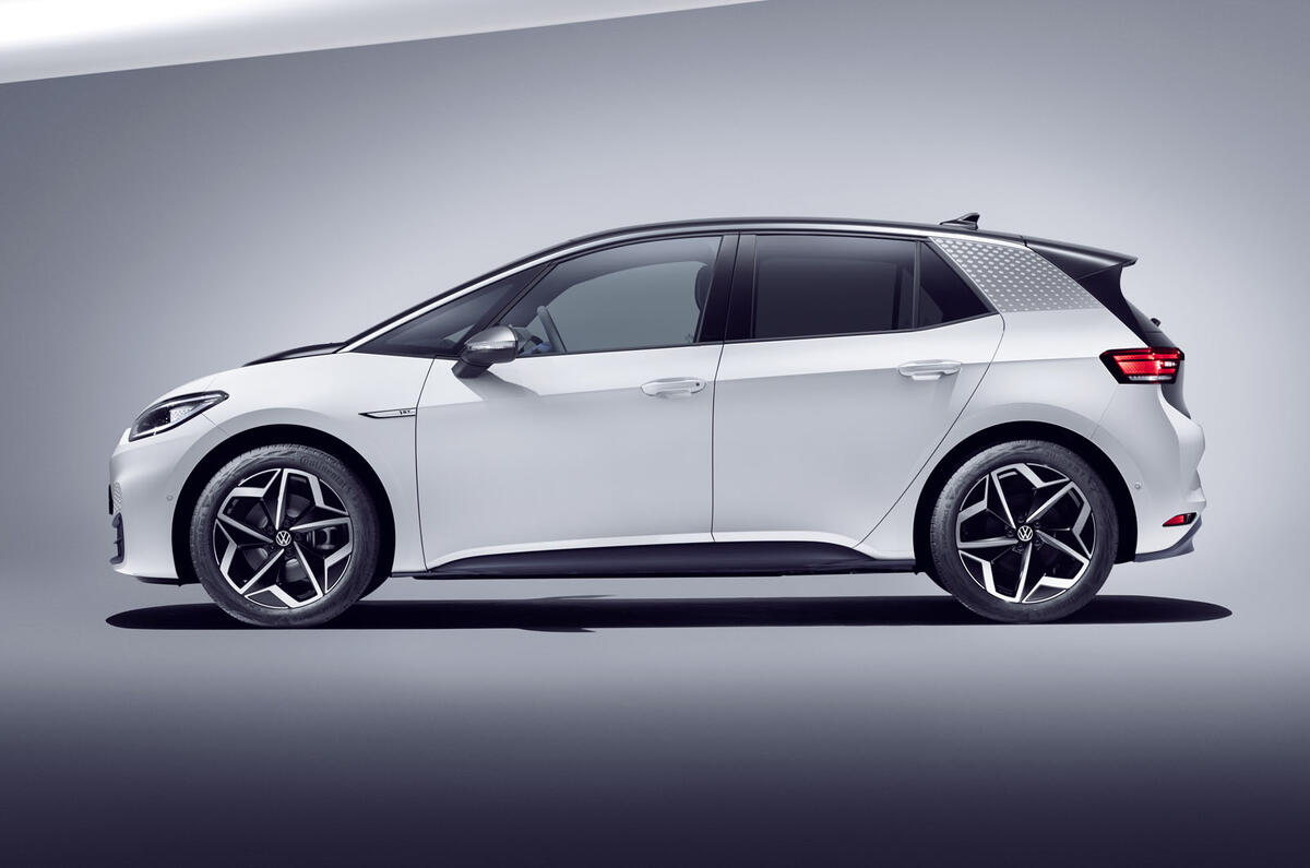2020 Volkswagen ID 3 reveal - static side