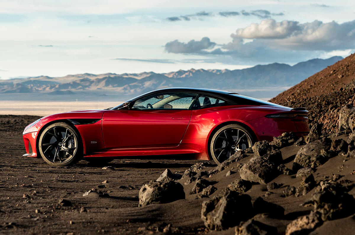 Aston Martin DBS Superleggera