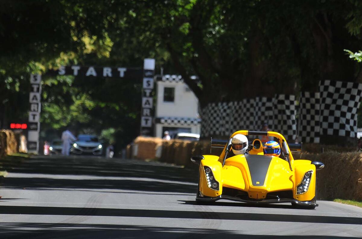 Autocar rides in the Radical Rapture