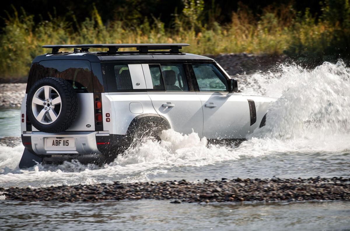 Land rover Defender offroad wading