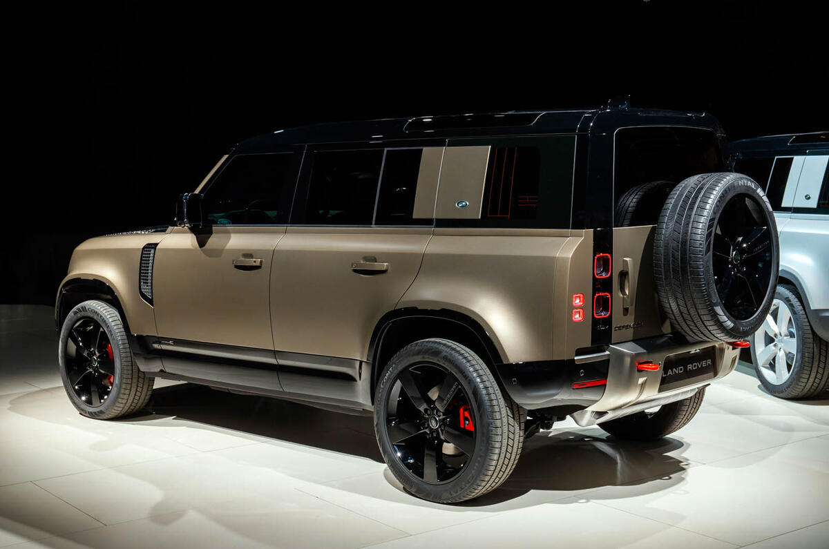 2020 Land Rover Defender revealed at Frankfurt motor show