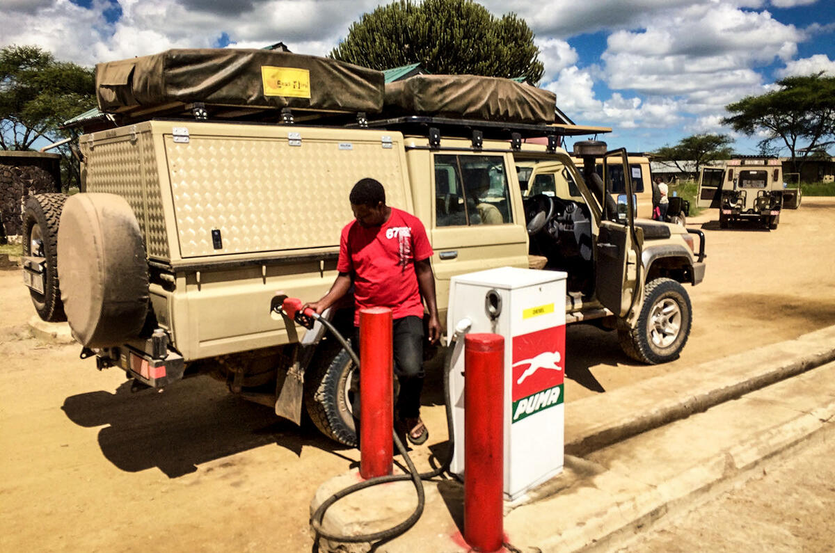 Land Rover Defender