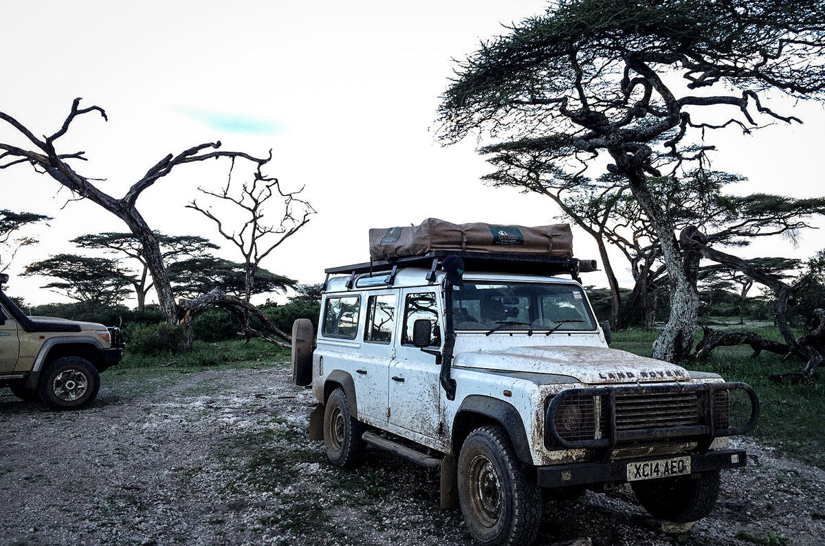 Land Rover Defender