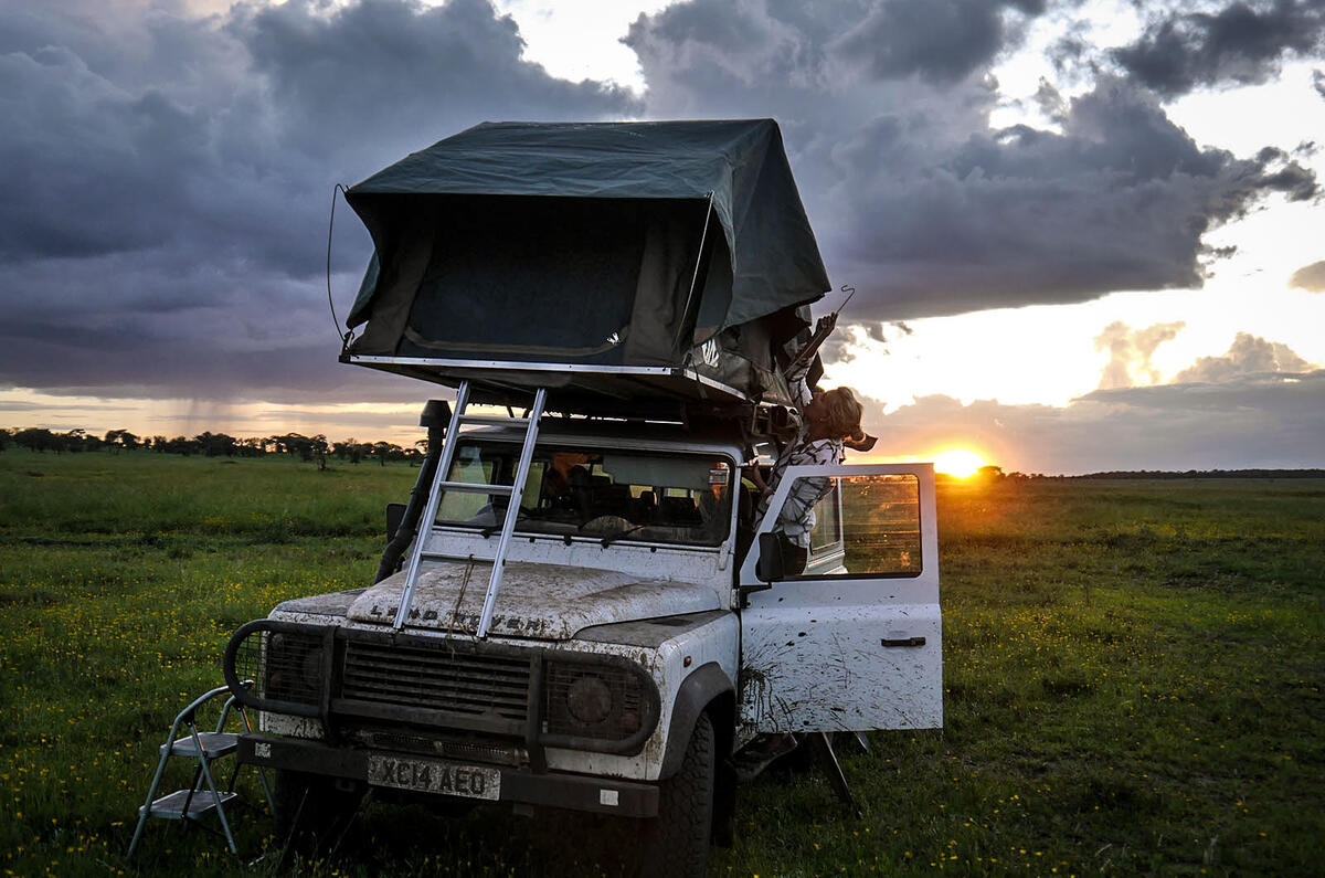 Land Rover Defender