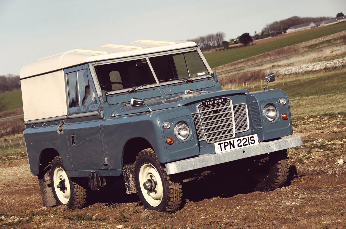 Land Rover Defender