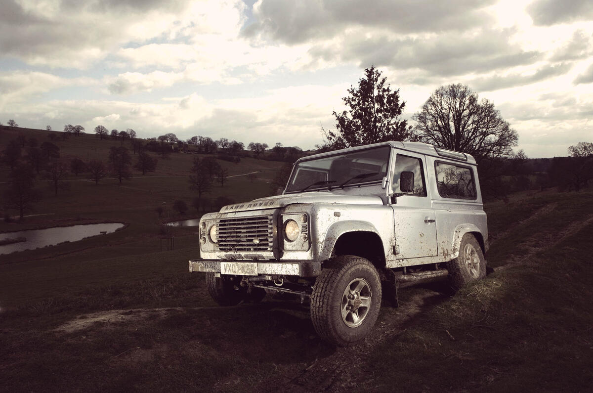 Land Rover Defender