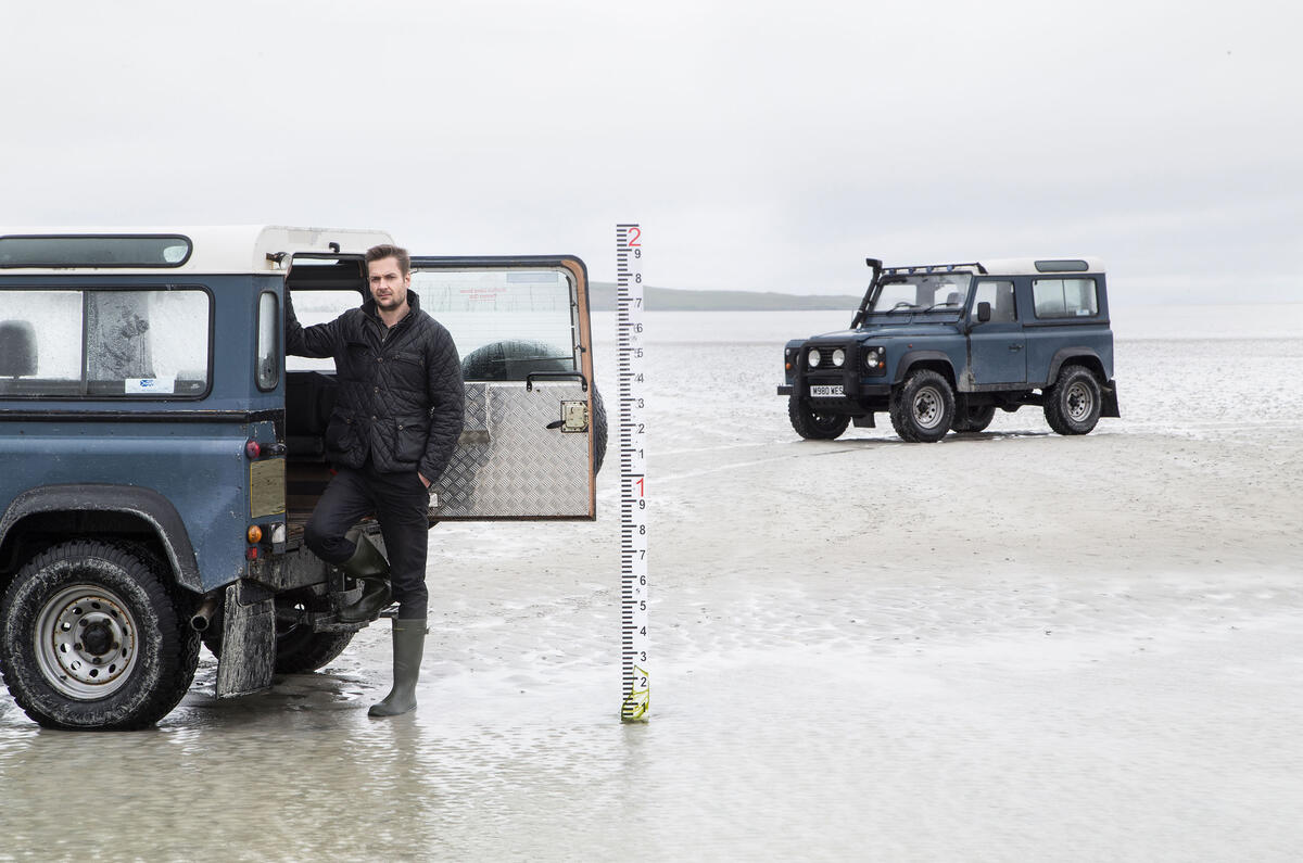 Land Rover Defender