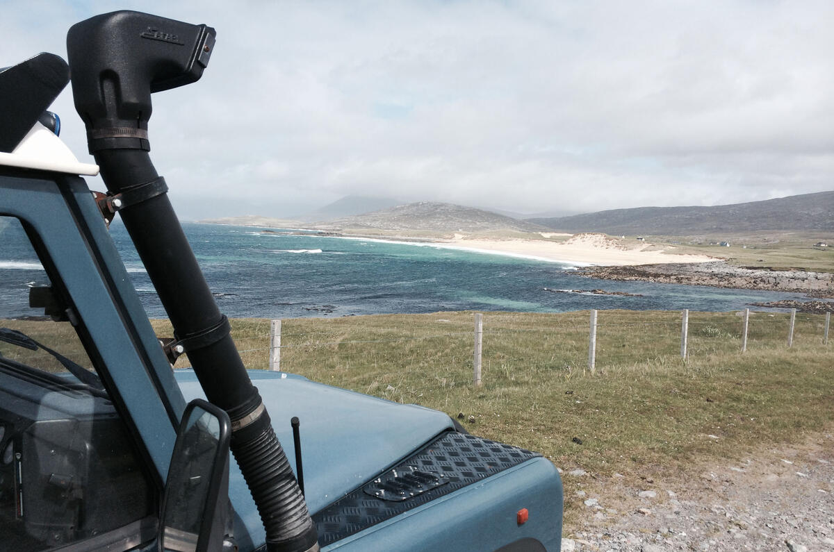 Land Rover Defender