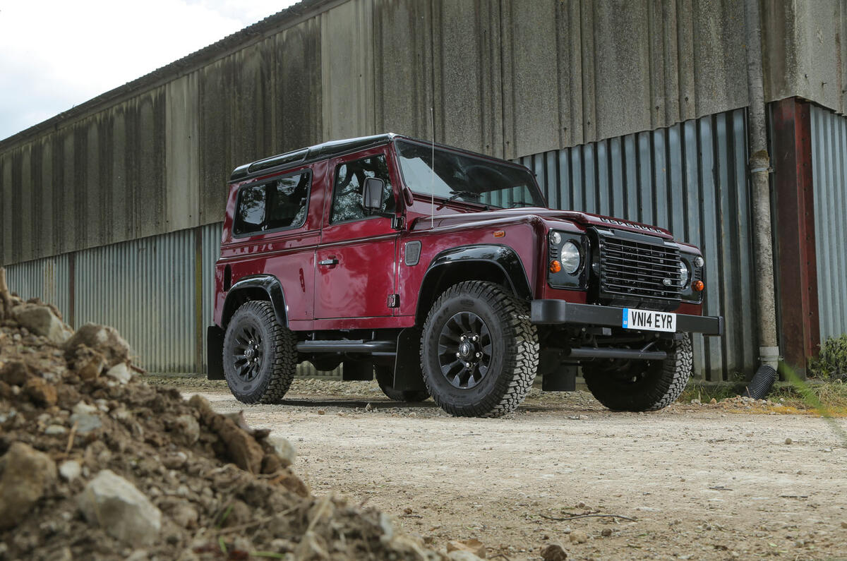Land Rover Defender