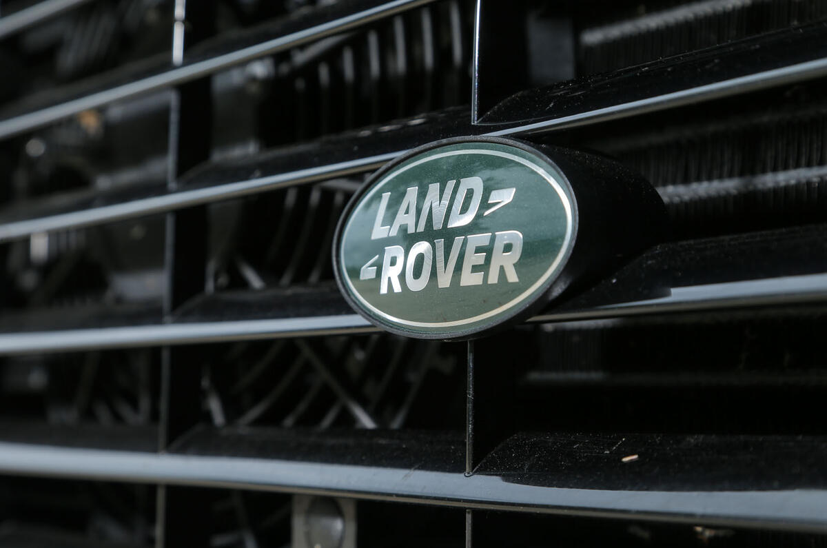 Land Rover Defender