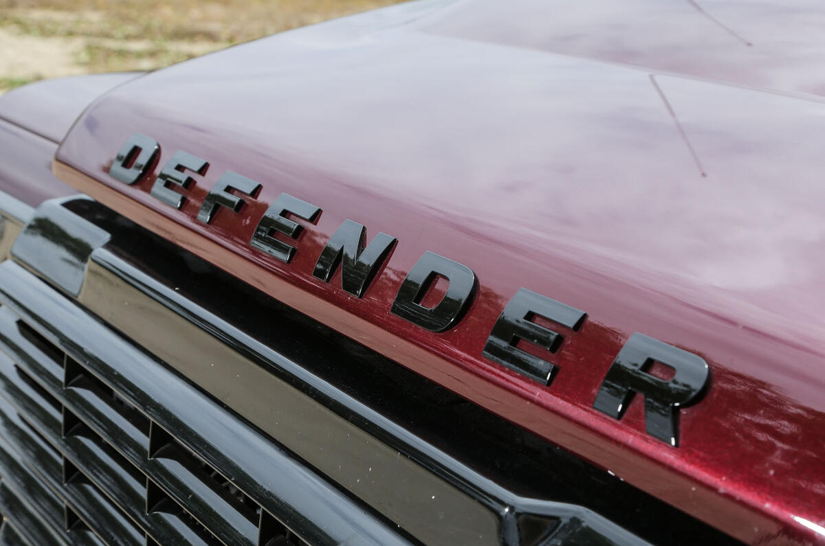 Land Rover Defender