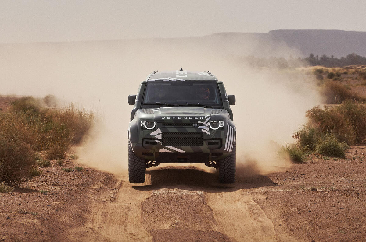 DEFENDER RALLY DYNAMIC 05 DEFENDER RALLY DYNAMIC 05