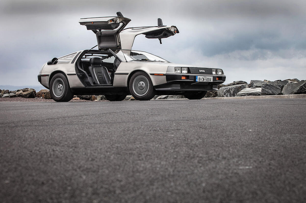 DeLorean DMC-12 DeLorean DMC-12