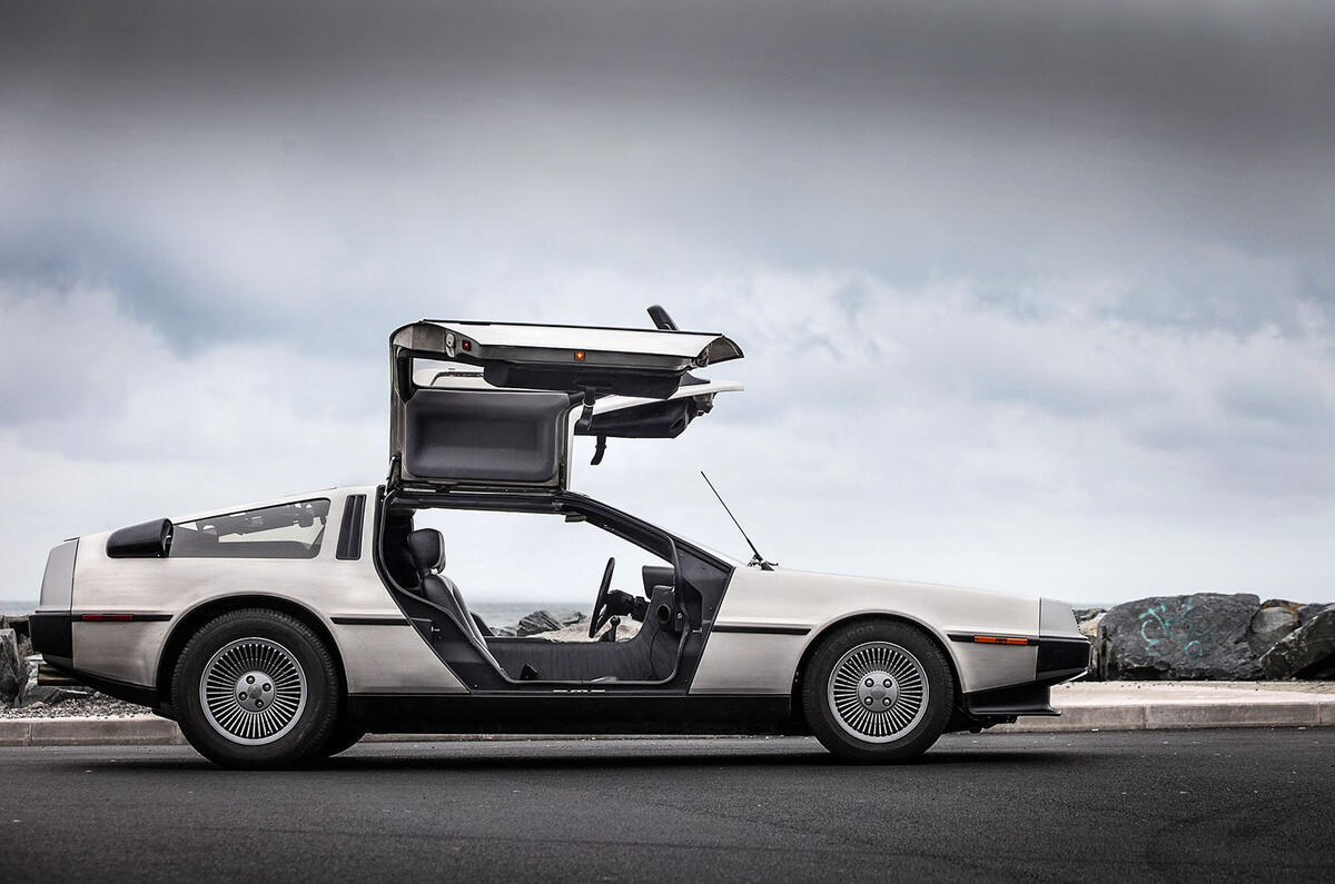 DeLorean DMC-12 DeLorean DMC-12