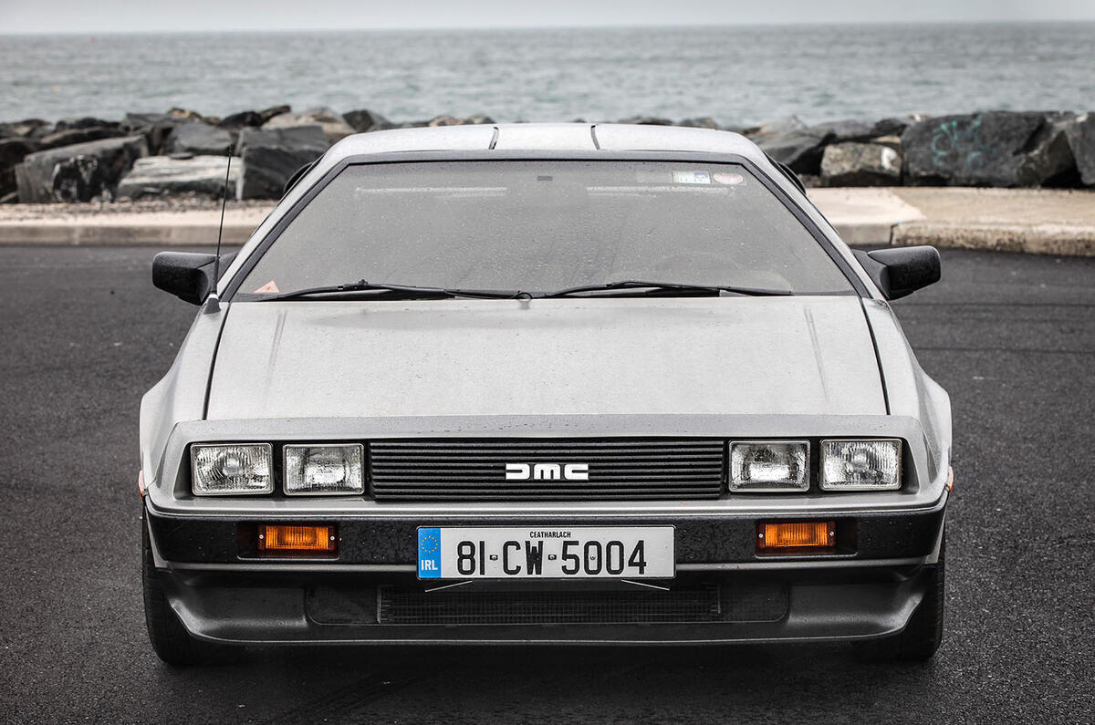 DeLorean DMC-12 DeLorean DMC-12