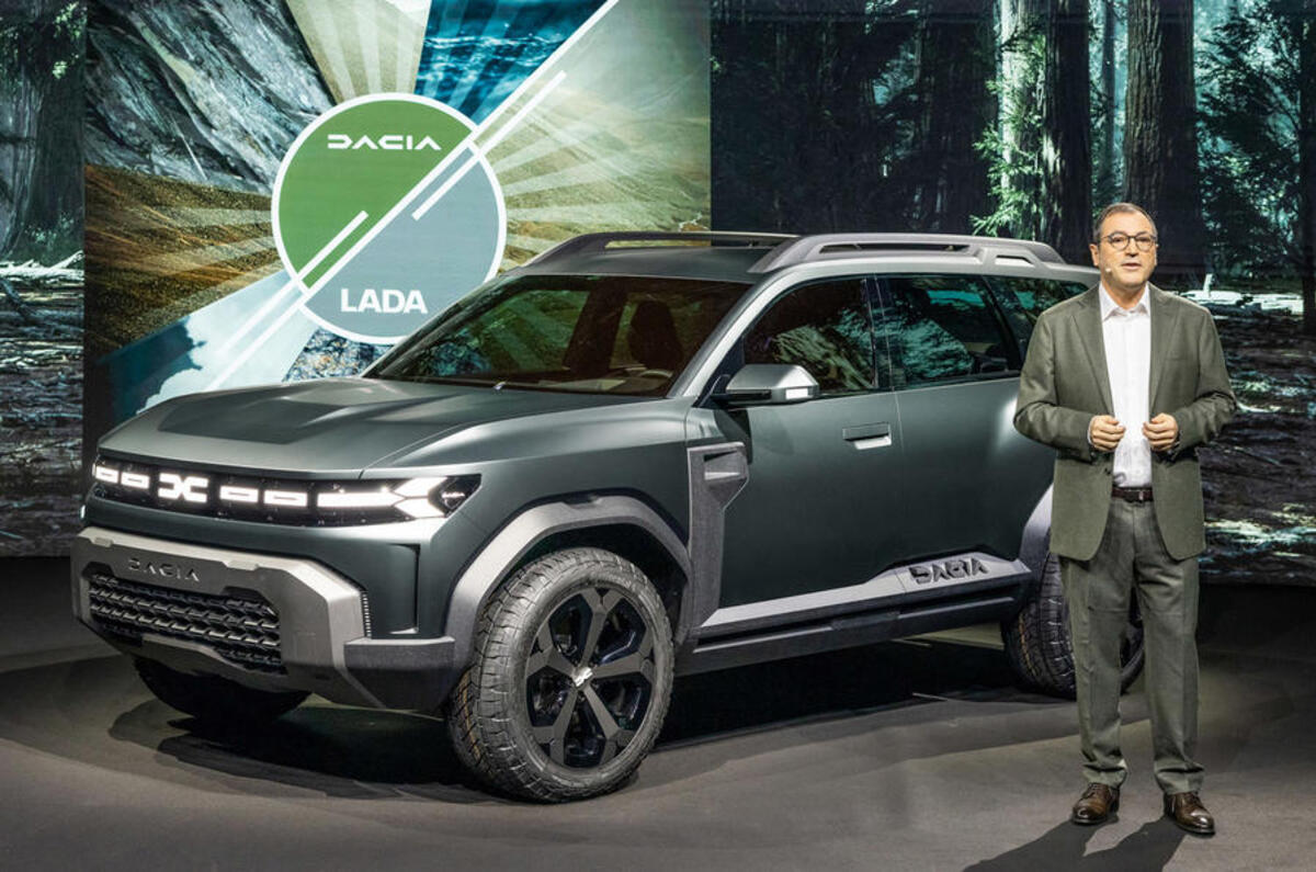 denis le vot with dacia bigster