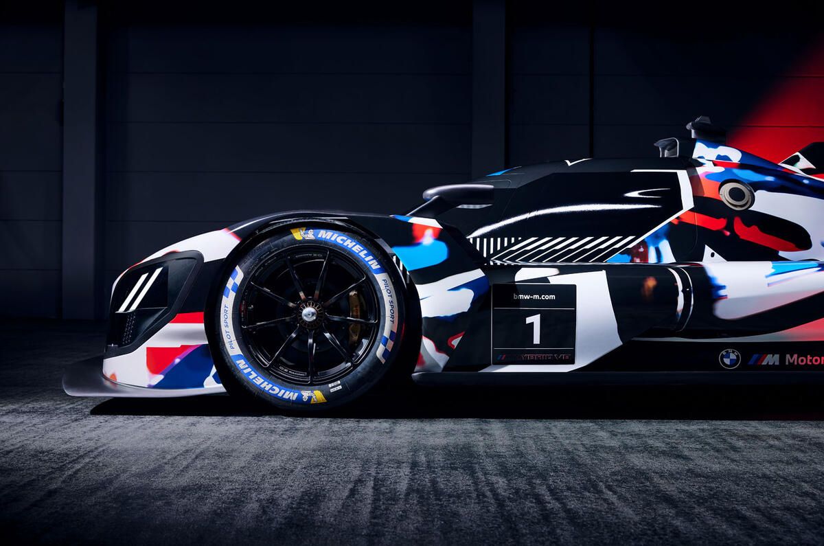 Detail Side Left BMW M Hybrid V8 LMDh racer  Detail Side Left BMW M Hybrid V8 LMDh racer