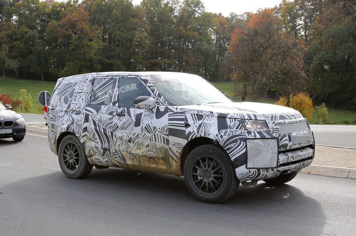 Land Rover Discovery spy pictures