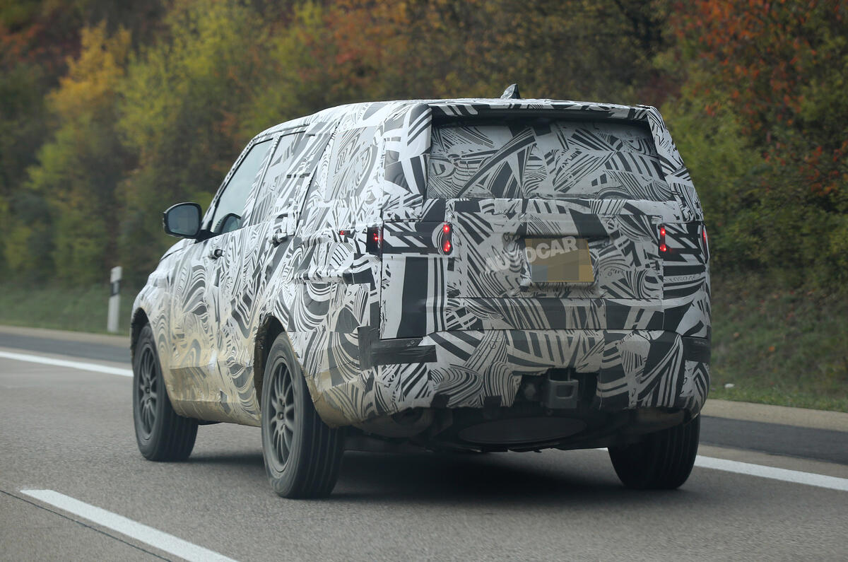 Land Rover Discovery spy pictures
