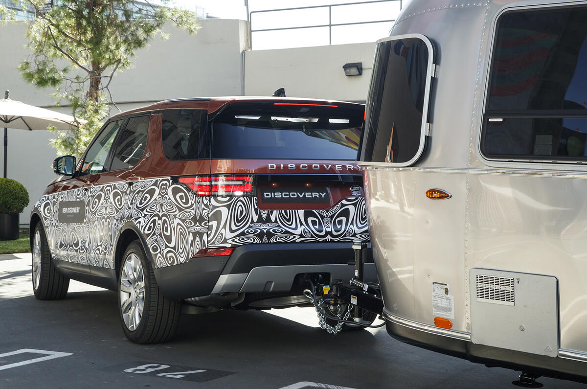 Land Rover Discovery Advance Tow Assist Land Rover Discovery Advance Tow Assist