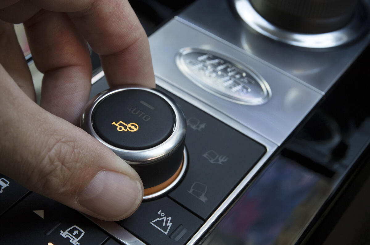 Land Rover Discovery Advance Tow Assist Land Rover Discovery Advance Tow Assist