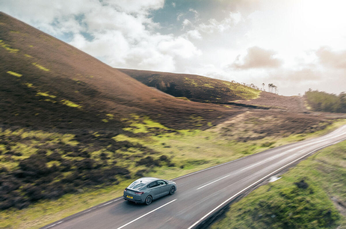Hyundai i30 Fastback N drives the South West Coastal 300