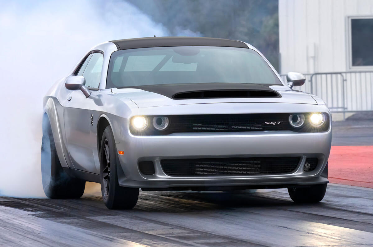 Dodge Challenger SRT Demon 170 2023 front quarter burnout