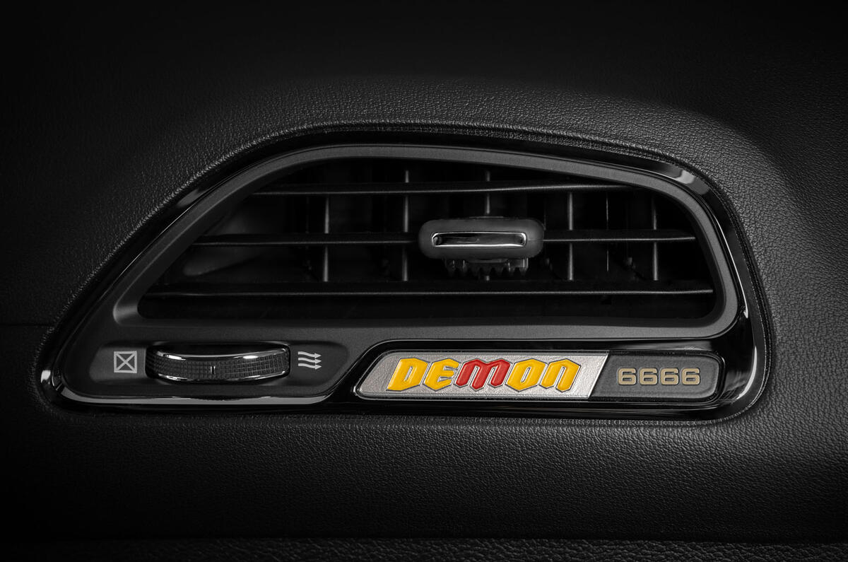 Dodge Challenger SRT Demon 170 2023 interior demon Dodge Challenger SRT Demon 170 2023 interior demon