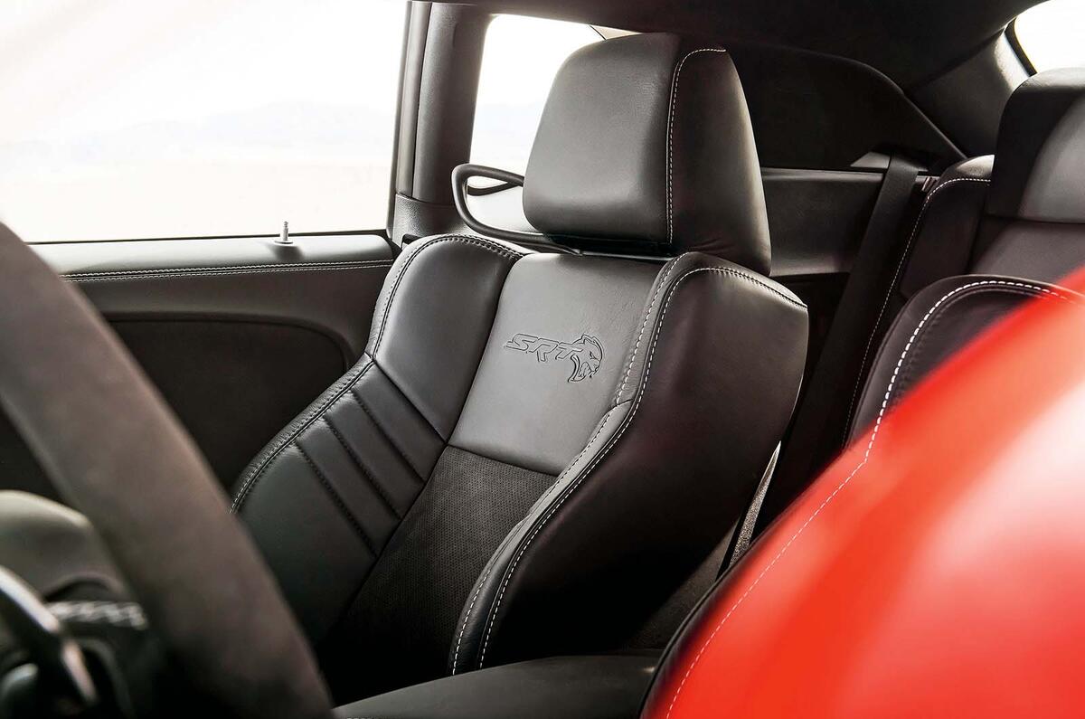 Dodge Challenger seats Dodge Challenger seats