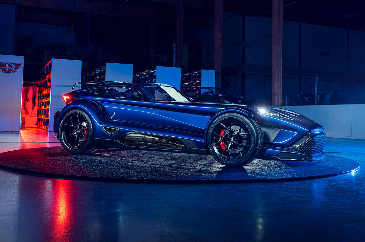 Donkervoort F22 front three quarter